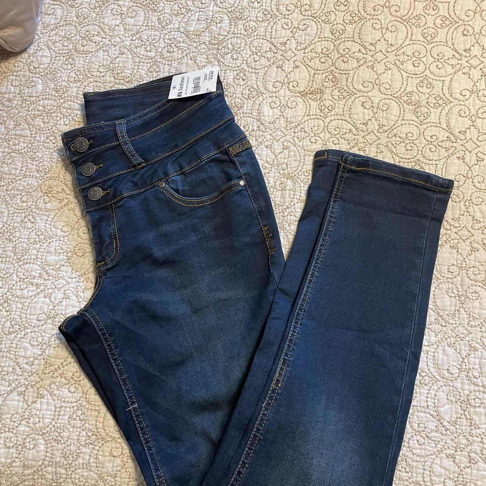 High waisted skinny jeans